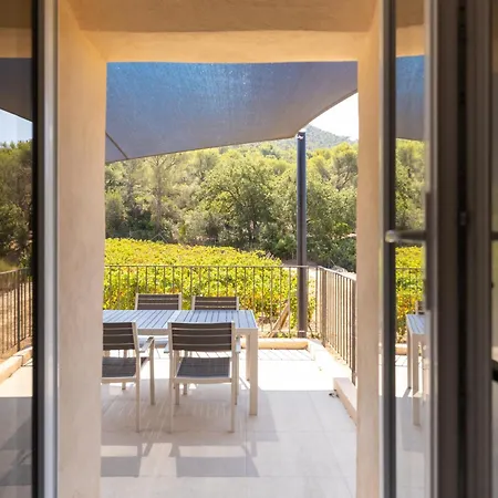 Domaine De La Navicelle * Le Pradet